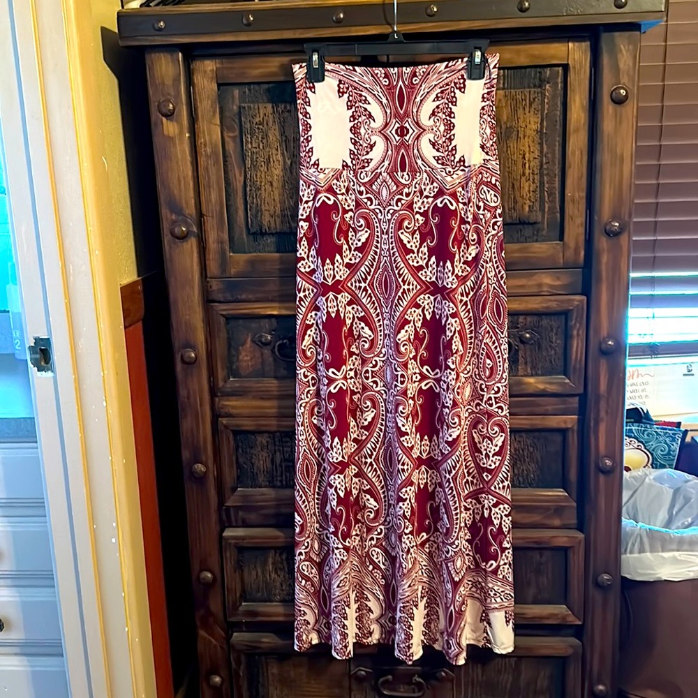 Maroon maxi skirt